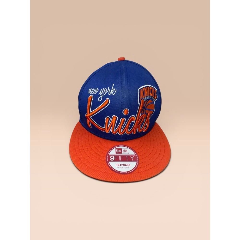 New Era NY Knicks Snapback Wide Brim Hat Medium Large Hardwood Classics Script